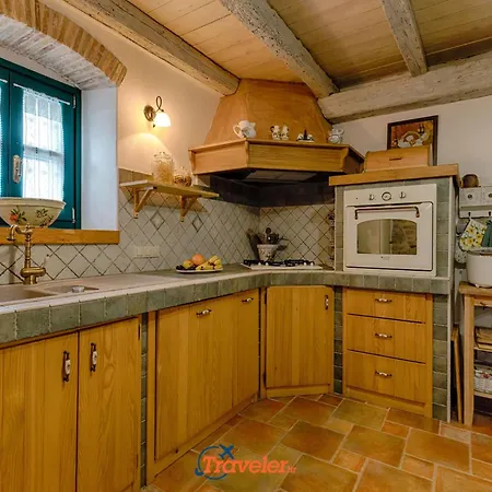 Holiday home Oravec Mit Garten- Grill Und Terrasse By Interhome