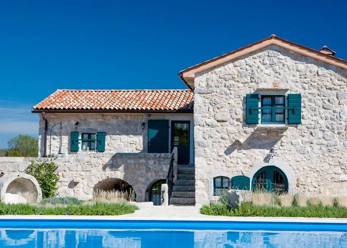 Oravec Mit Garten- Grill Und Terrasse By Interhome * Strilčići
