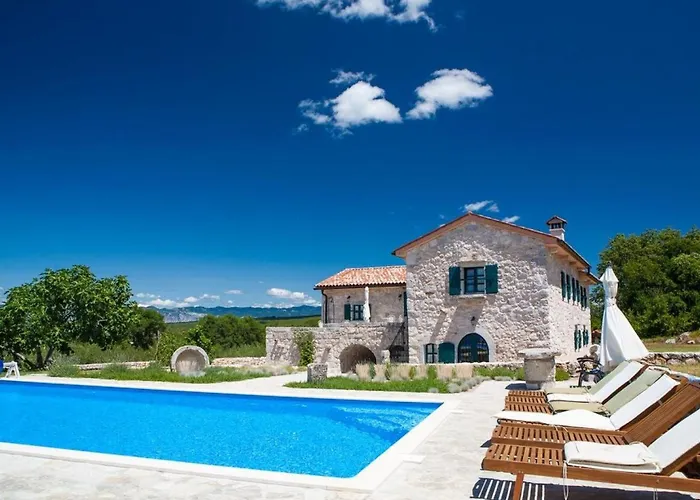 בית נופש Oravec Mit Garten- Grill Und Terrasse By Interhome *