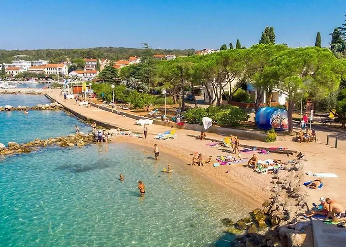 בית נופש Oravec Mit Garten- Grill Und Terrasse By Interhome Strilcici