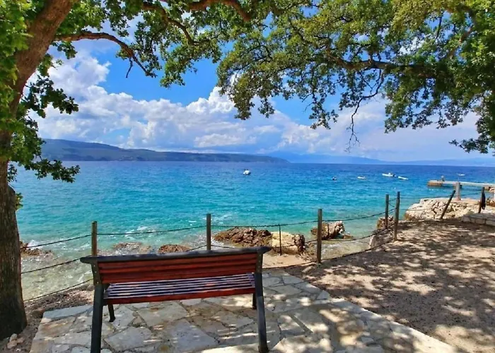 Oravec Mit Garten- Grill Und Terrasse By Interhome * Strilcici