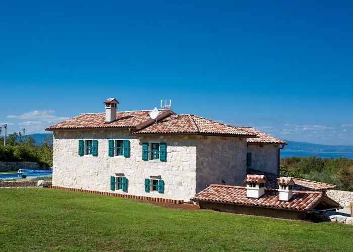 Oravec Mit Garten- Grill Und Terrasse By Interhome בית נופש *