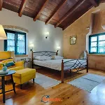 Oravec Mit Garten- Grill Und Terrasse By Interhome Tatil Evi *